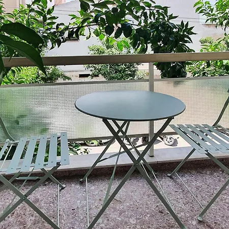Apartment Cozy Near The Center *
